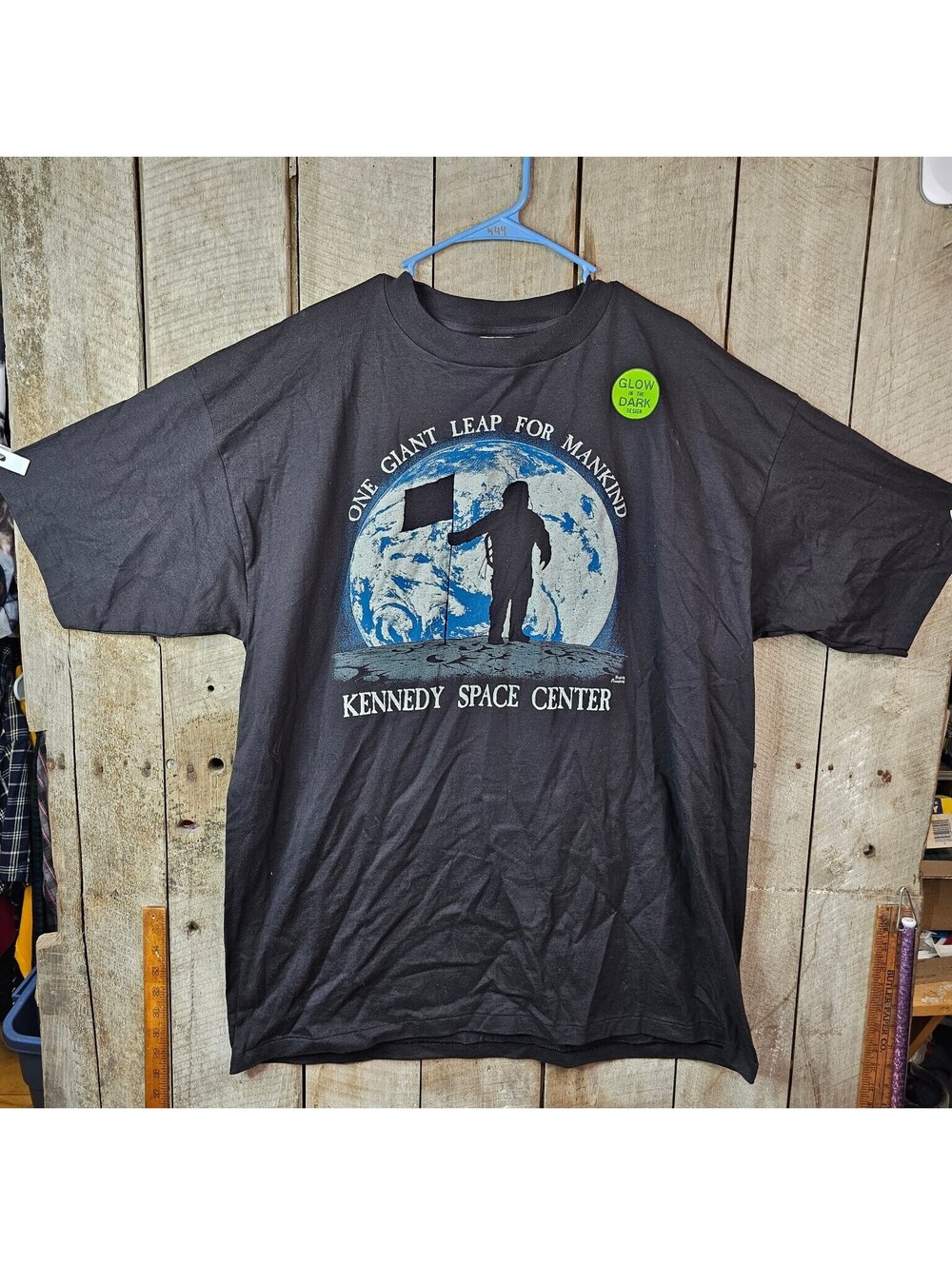Vintage Prairie Mountain Kennedy Space Center T-Shirt XXL Glow in Dark Moon